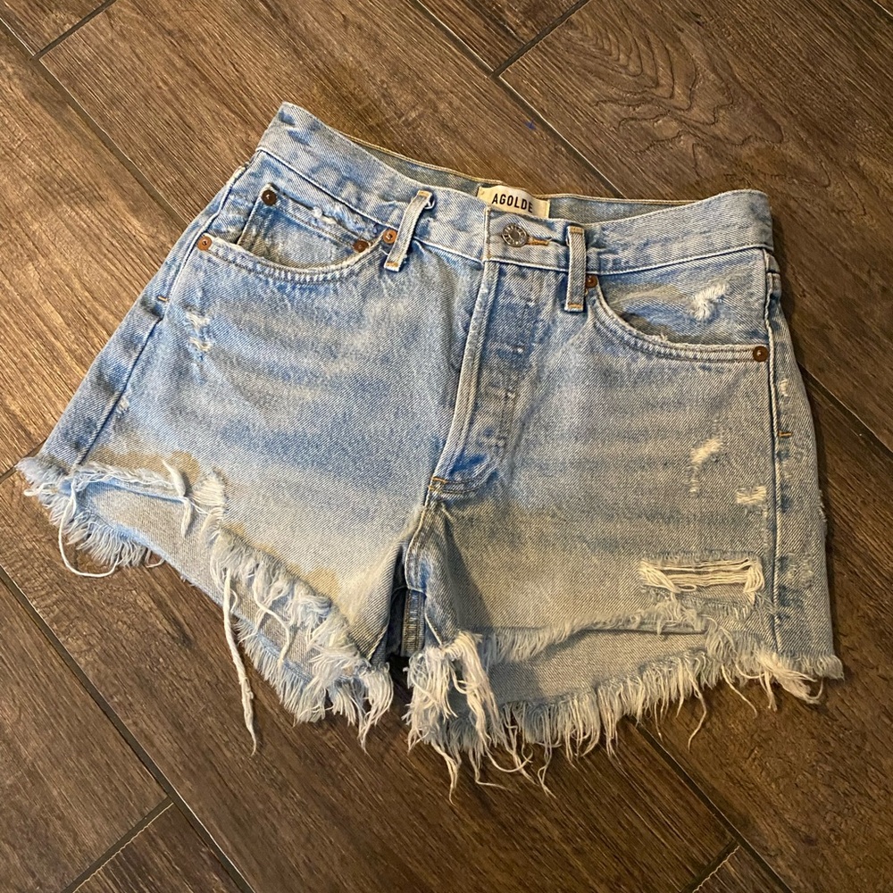 Agolde Dee Short High Waisted Hidden Button Fly
Cut Off Jean Shorts Size 24